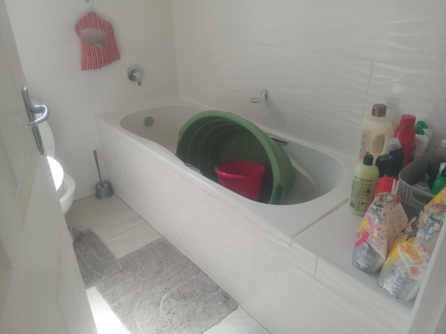 To Let 2 Bedroom Property for Rent in East London Rural Eastern Cape